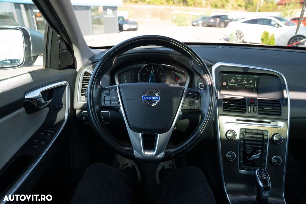 Volvo XC 60 T6 AWD Summum - 10