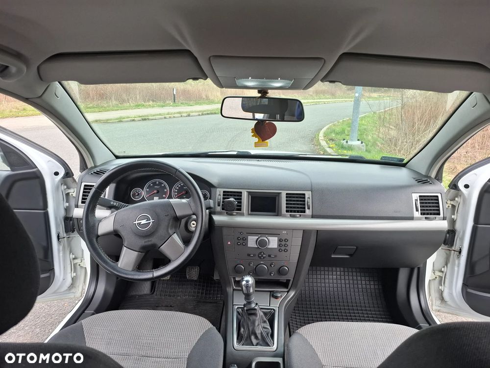 Opel Vectra 1.9 CDTI Cosmo - 9