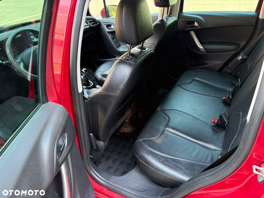 Citroën C3 VTi 120 Exclusive - 10
