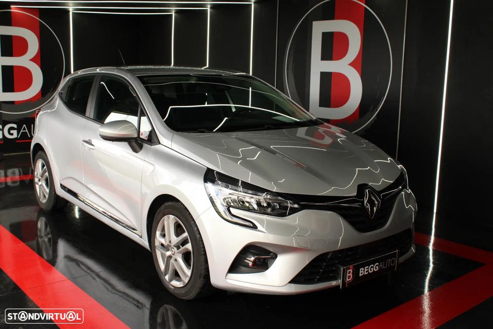 Renault Clio - 1