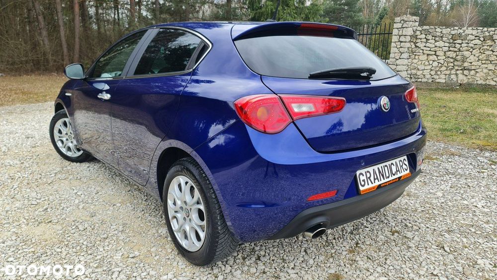 Alfa Romeo Giulietta - 4