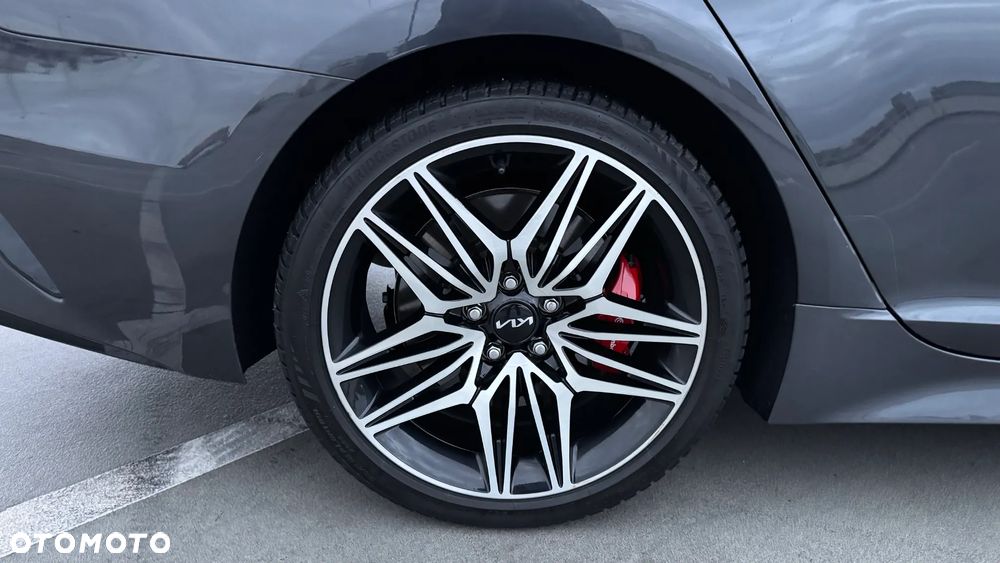 Kia Stinger 3.3 T-GDI V6 GT Prestige Line AWD - 16