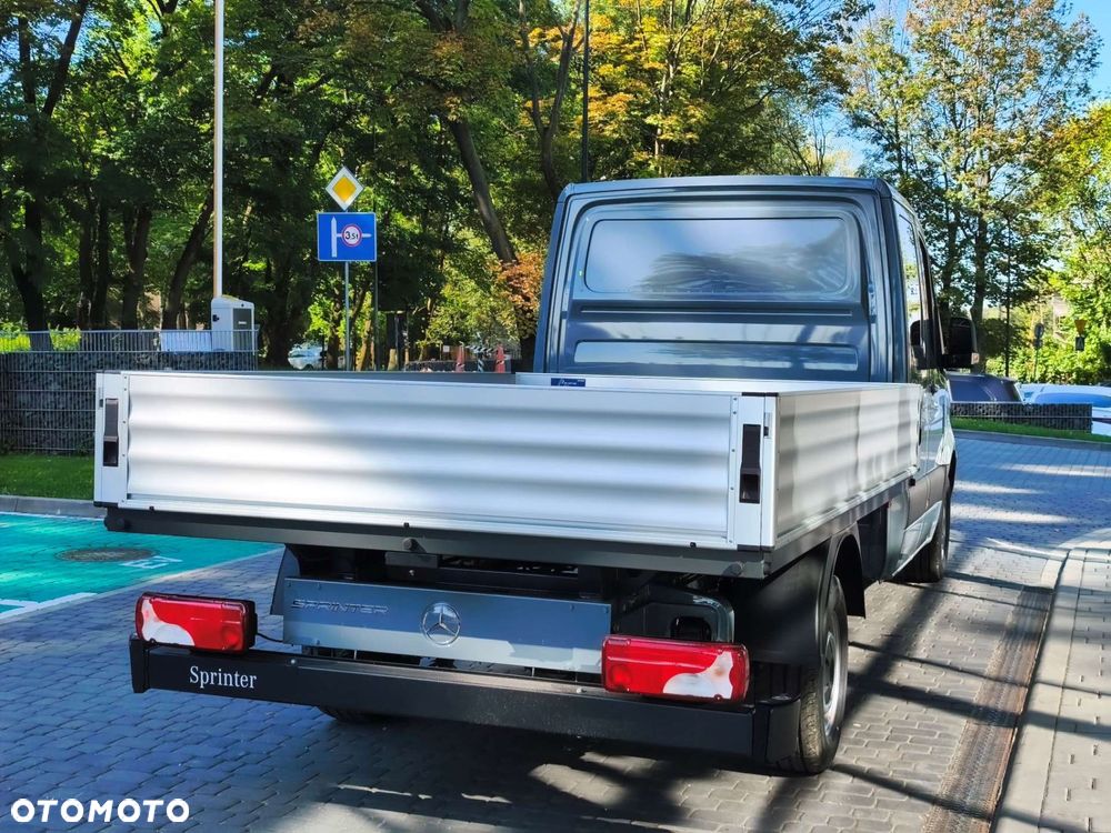 Mercedes-Benz Sprinter - 6