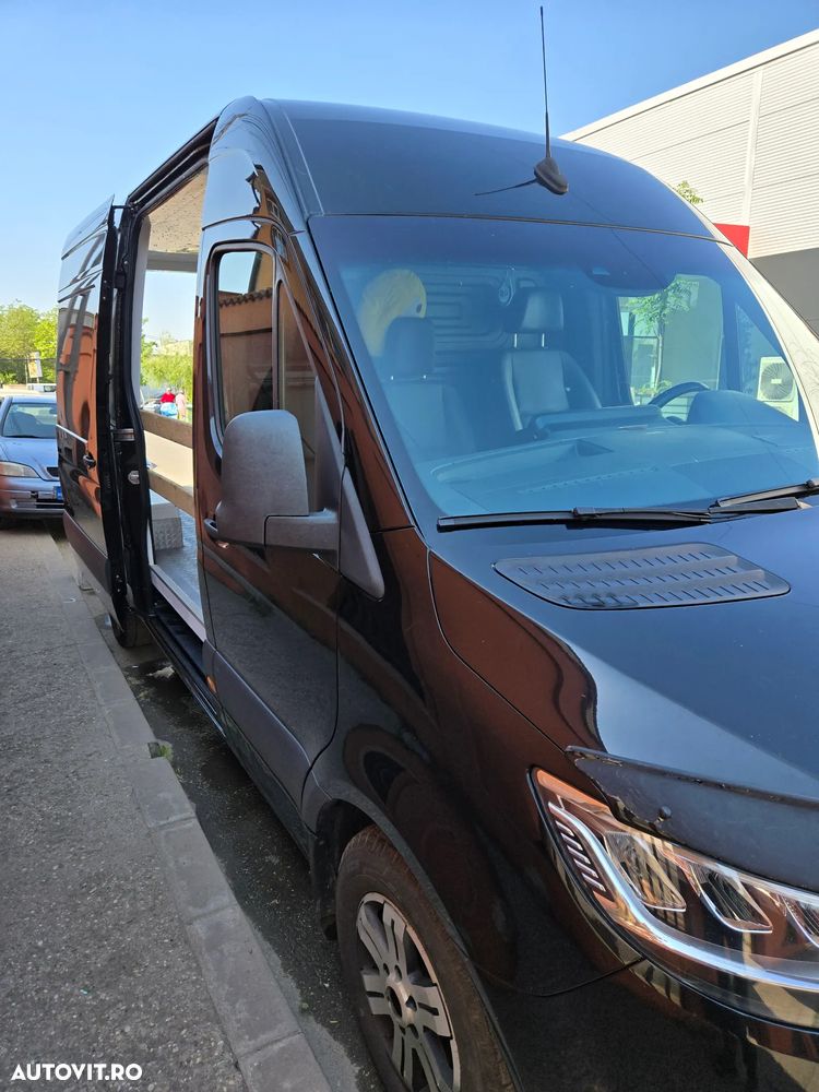 Mercedes-Benz Sprinter - 3