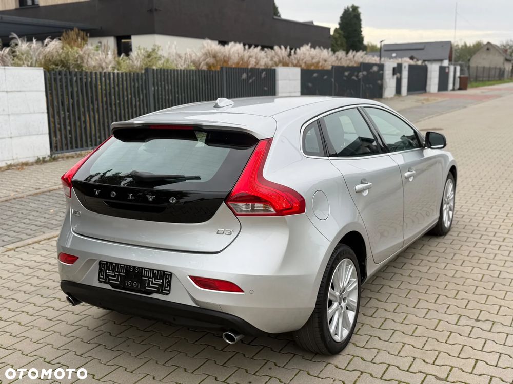 Volvo V40 - 9