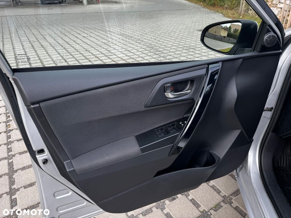 Toyota Auris 1.2 Turbo Comfort - 18
