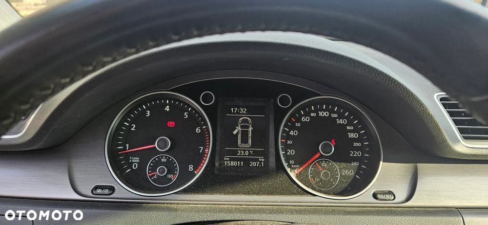 Volkswagen Passat 1.8 TSI Comfortline - 5