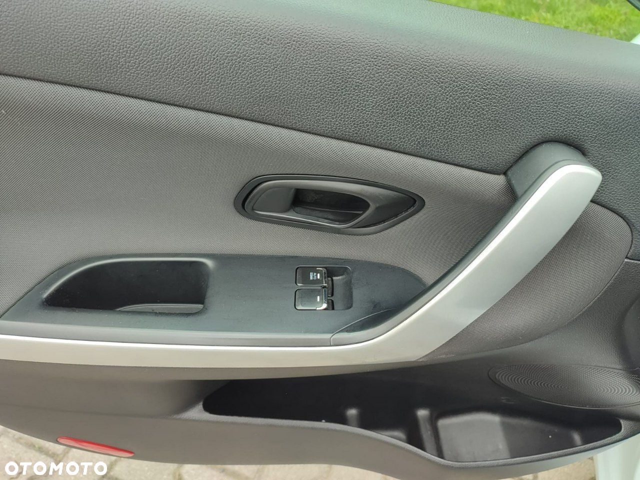 Kia Ceed - 25