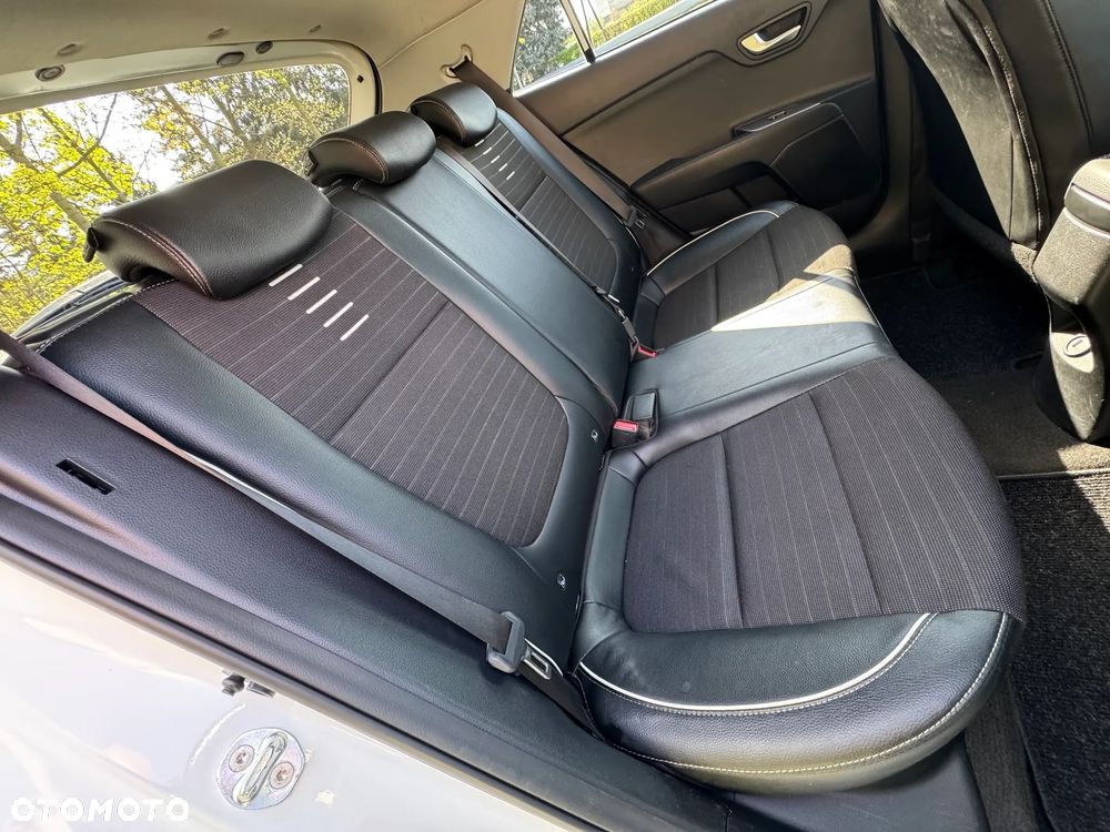 Kia Rio 1.0 T-GDI 120 Mild-Hybrid GT Line - 27