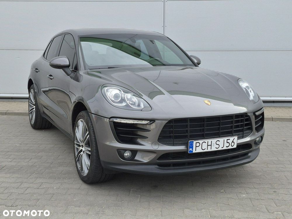 Porsche Macan - 4