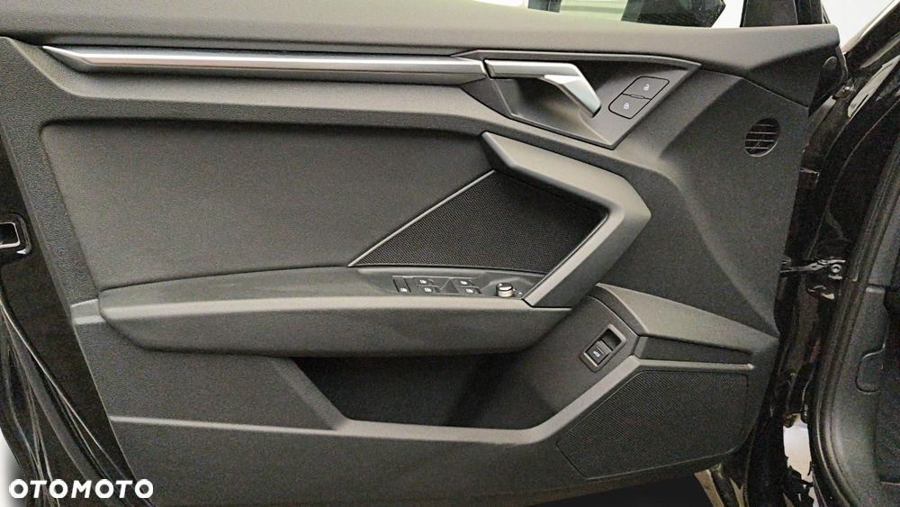 Audi A3 Limousine 35 TFSI mHEV S tronic - 17