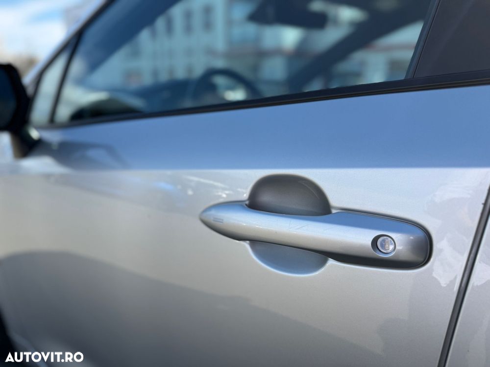 Suzuki Swace 1.8 E-CVT HEV Passion - 11