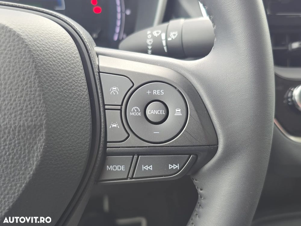 Toyota Corolla 1.8 HSD Eco - 9