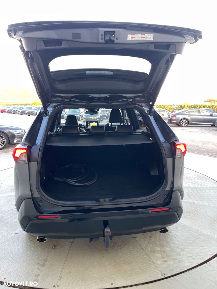 Toyota RAV4 ver-2-5-phev-vvt--ie-4x4-style-bi--tone - 26