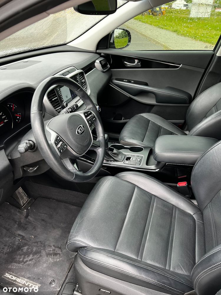 Kia Sorento - 7