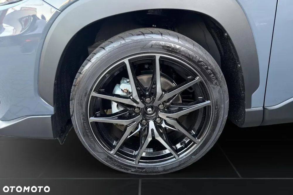 Toyota Corolla Cross 2.0 Hybrid GR Sport AWD - 22
