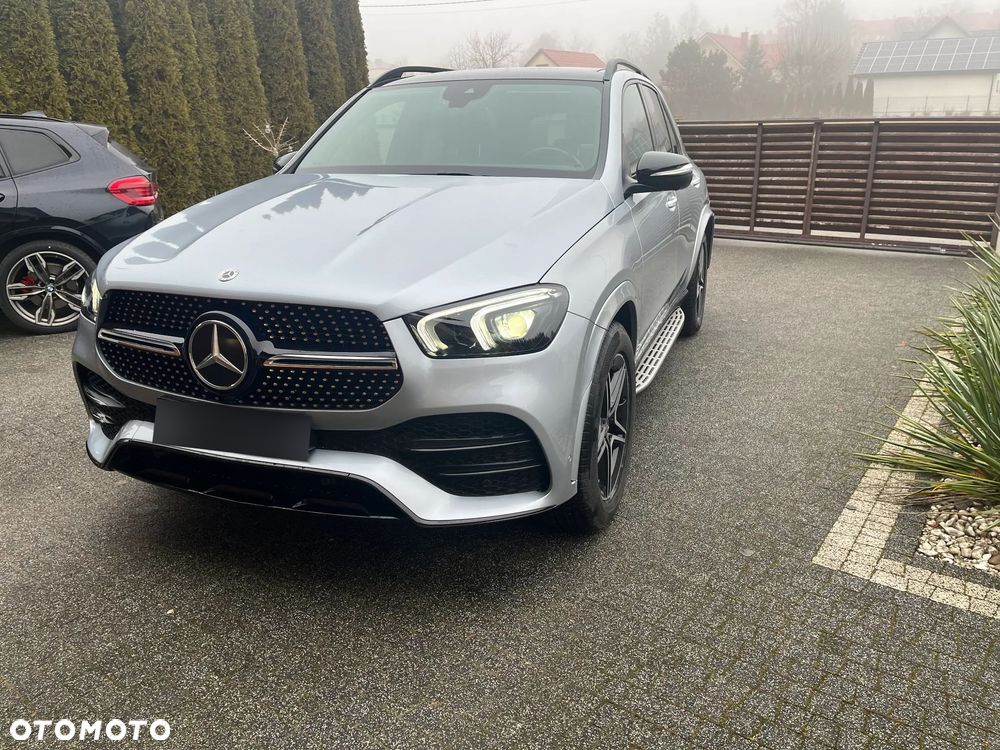 Mercedes-Benz GLE - 22