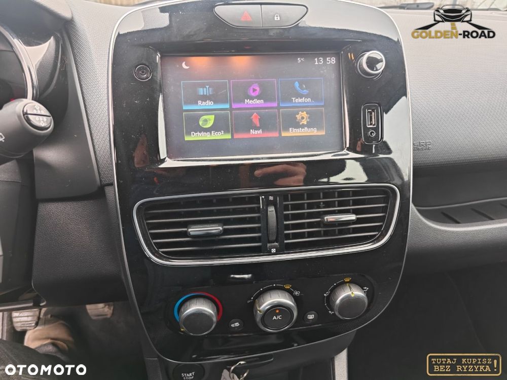 Renault Clio - 15