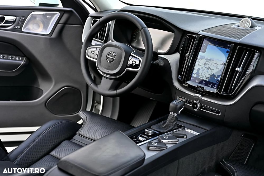 Volvo XC 60 D5 AWD Geartronic Inscription - 18