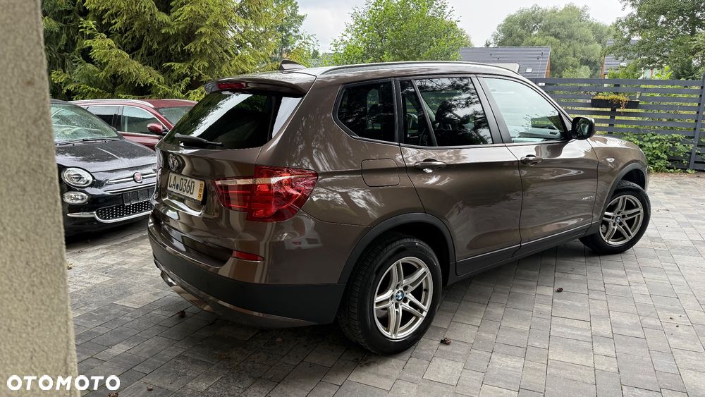 BMW X3 xDrive20d - 11