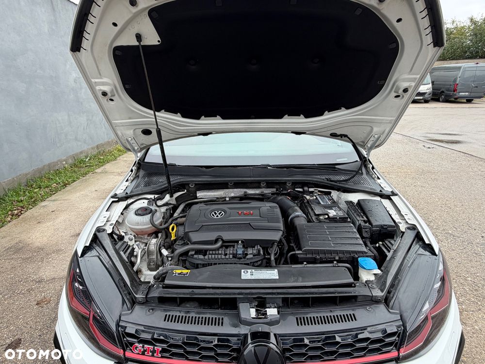 Volkswagen Golf - 7