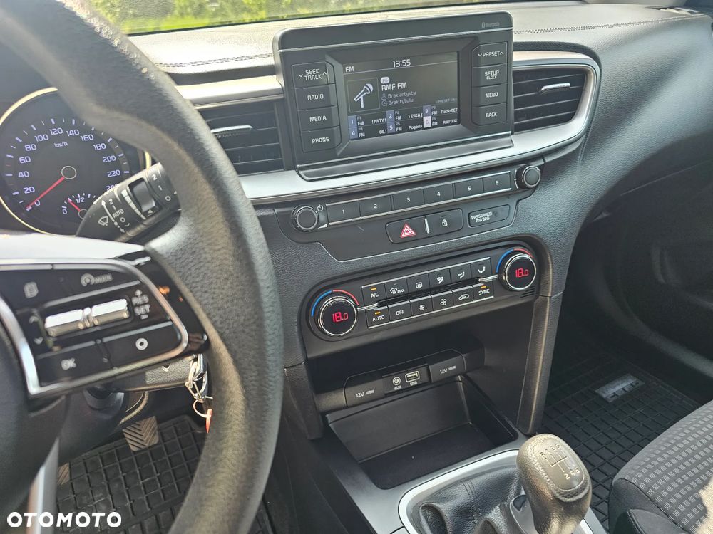 Kia Ceed 1.6 CRDi SCR S - 15