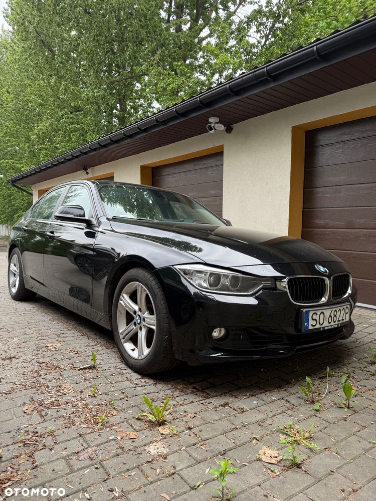 BMW Seria 3 325d - 1