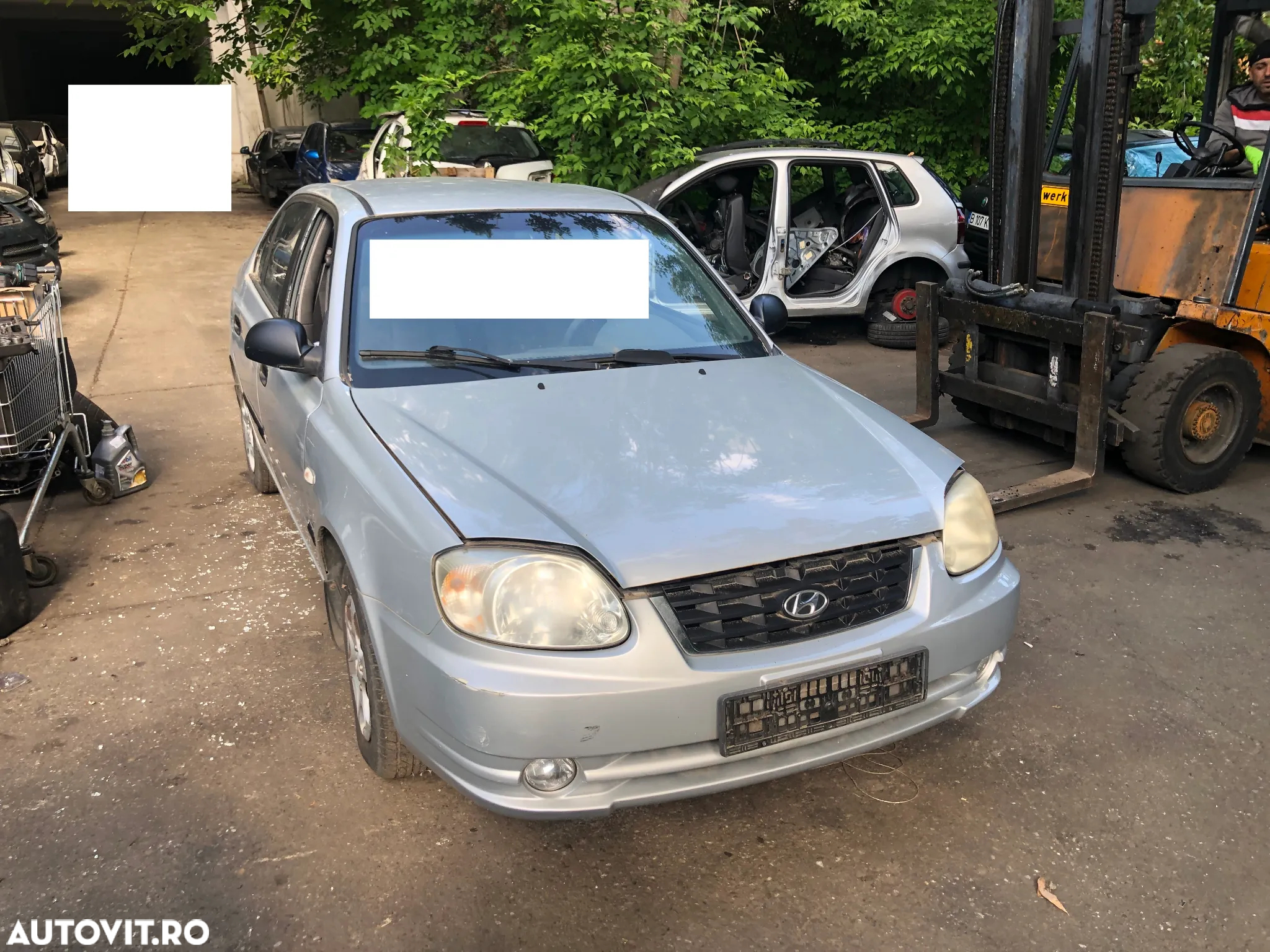 Dezmembrez Hyundai Accent 2 gri argintiu 2005 benzina - 8