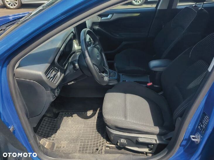 Ford Focus - 6