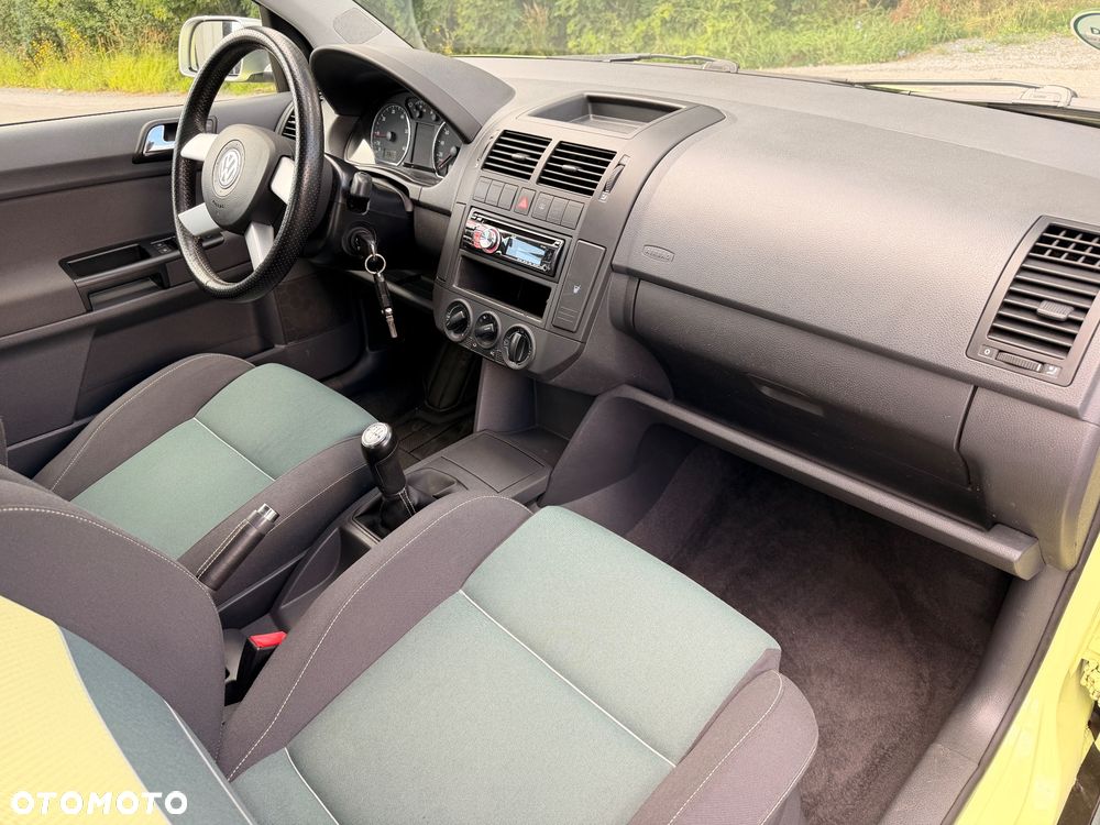 Volkswagen Polo 1.2 Fun - 15