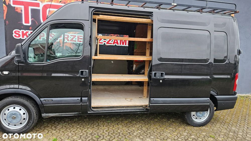 Nissan INTERSTAR - 9