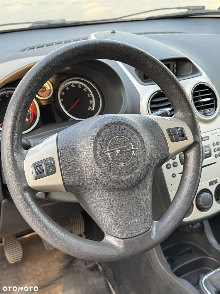 Opel Corsa 1.0 12V - 28
