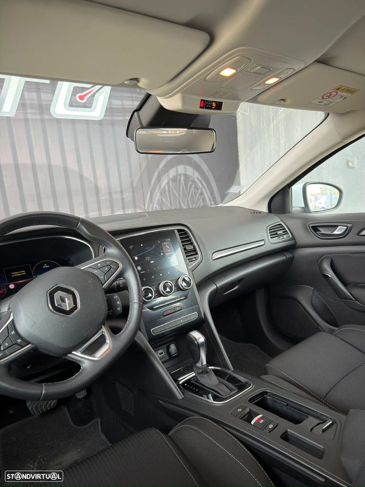 Renault Mégane E-Tech - 16