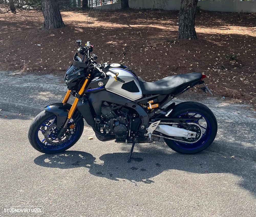 Yamaha MT-09 Yamaha MT 09 SP - 1