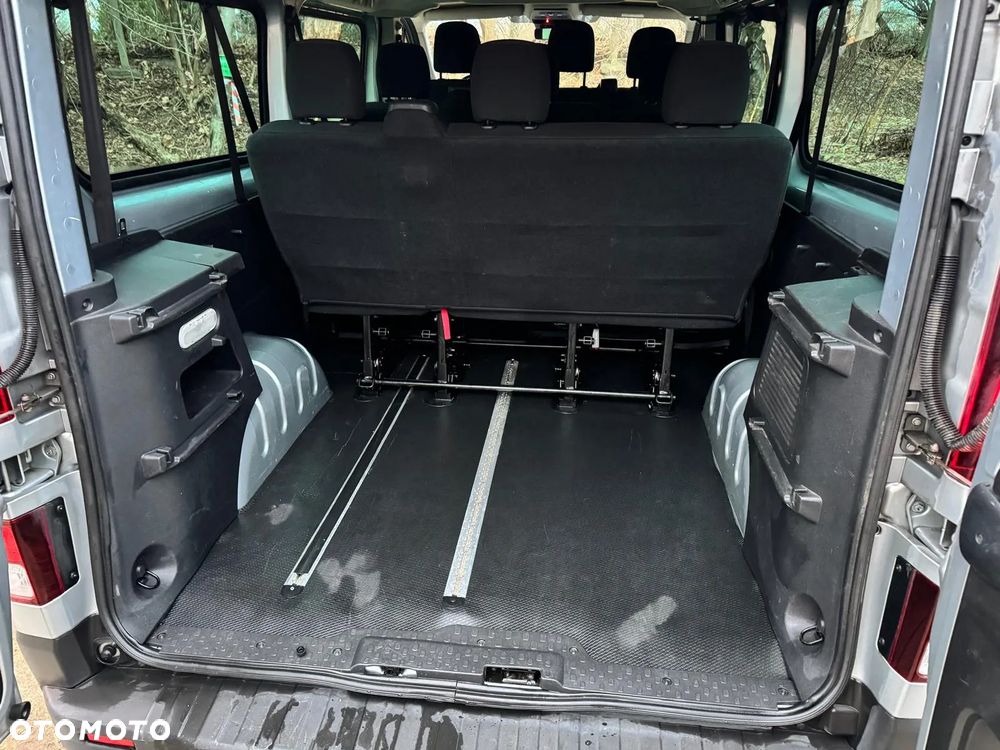 Renault Trafic 2.0 L2H1 HD Extra (bryg.) - 16