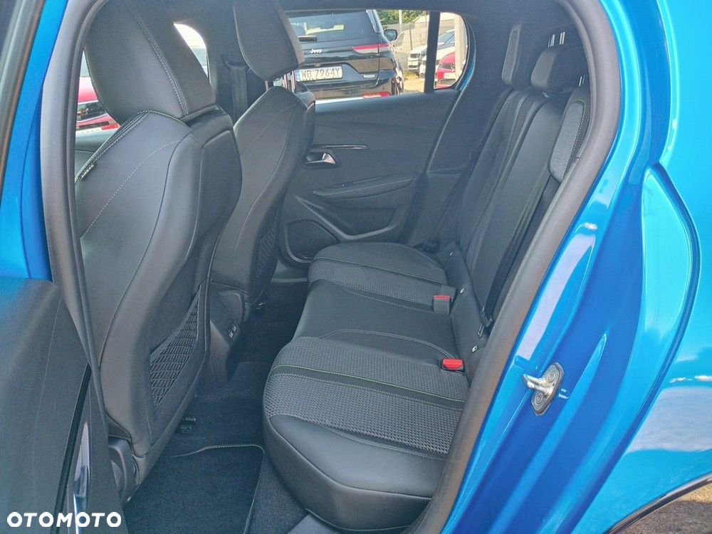 Peugeot 208 1.2 PureTech GT S&S EAT8 - 10