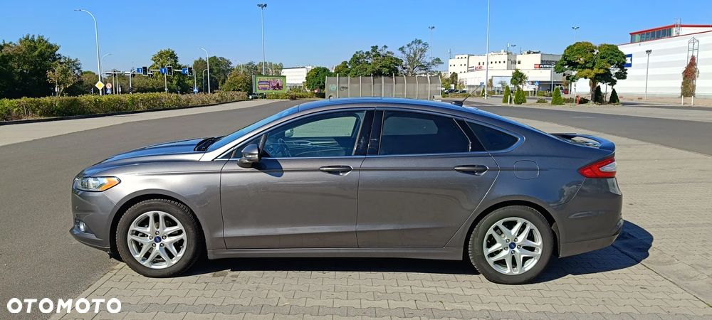 Ford Fusion - 3