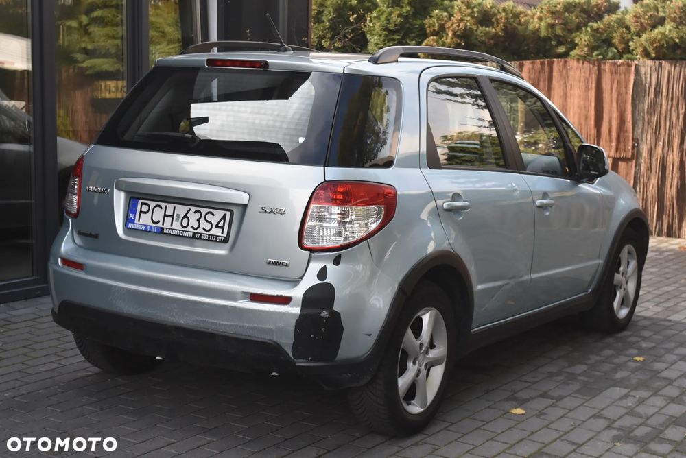 Suzuki SX4 2.0 4WD - 6