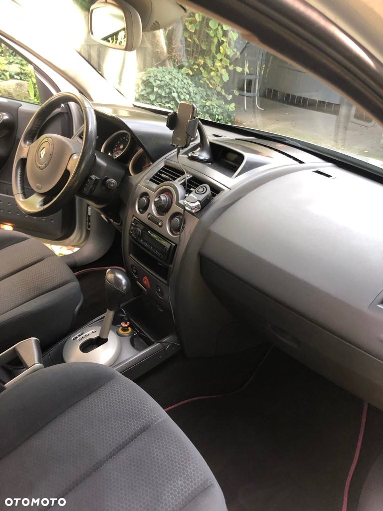 Renault Megane - 5