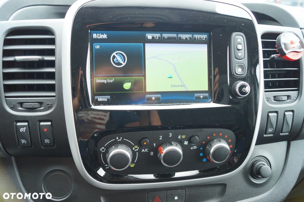 Renault Trafic - 25