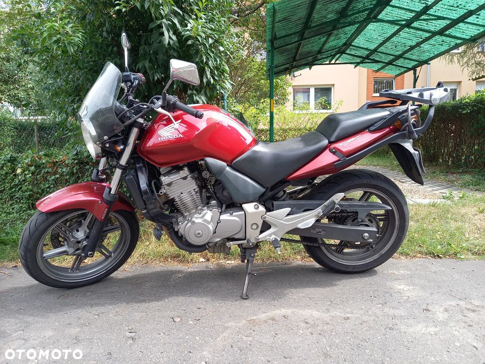 Honda CBF - 1