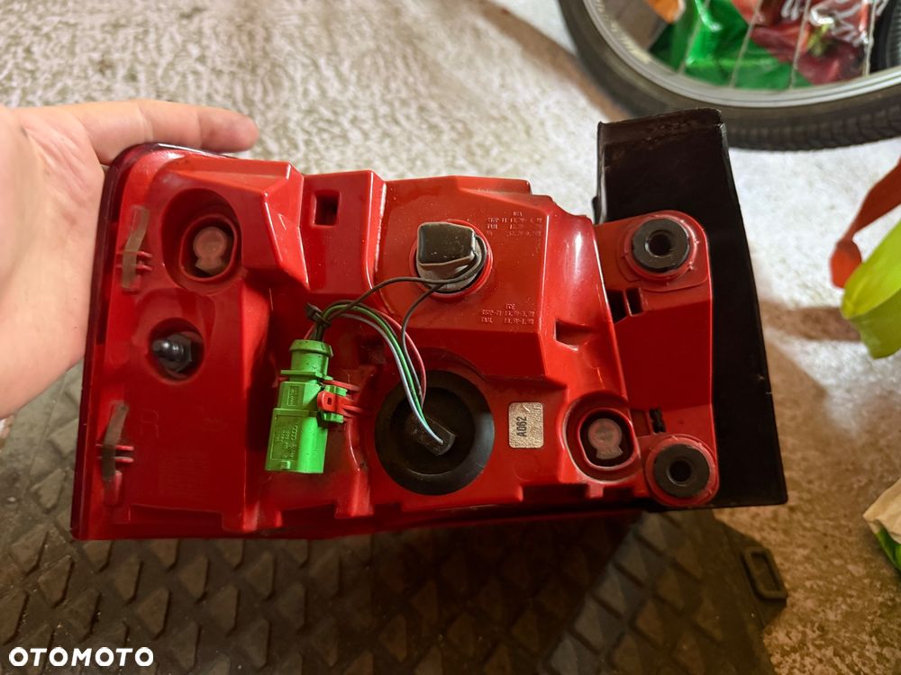 Lampa tylna prawa sedan Audi a6 s6 c7 4g - 3