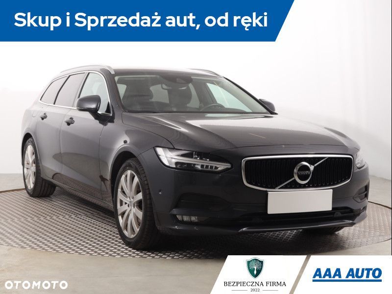 Volvo V90 - 2