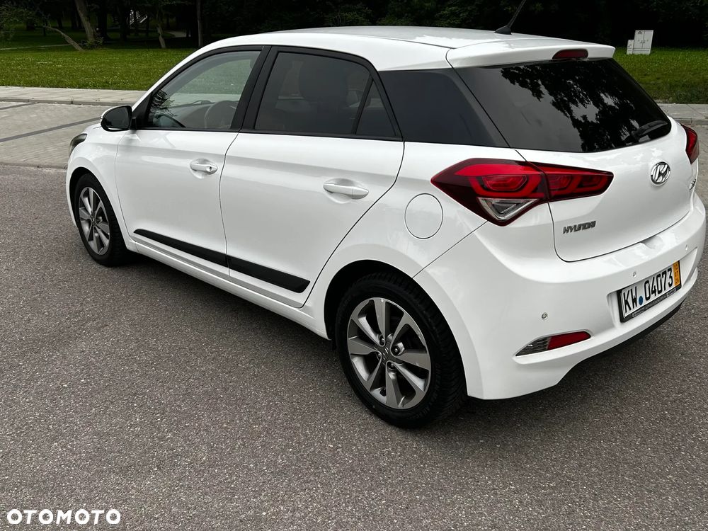 Hyundai i20 1.2 Passion Plus - 1
