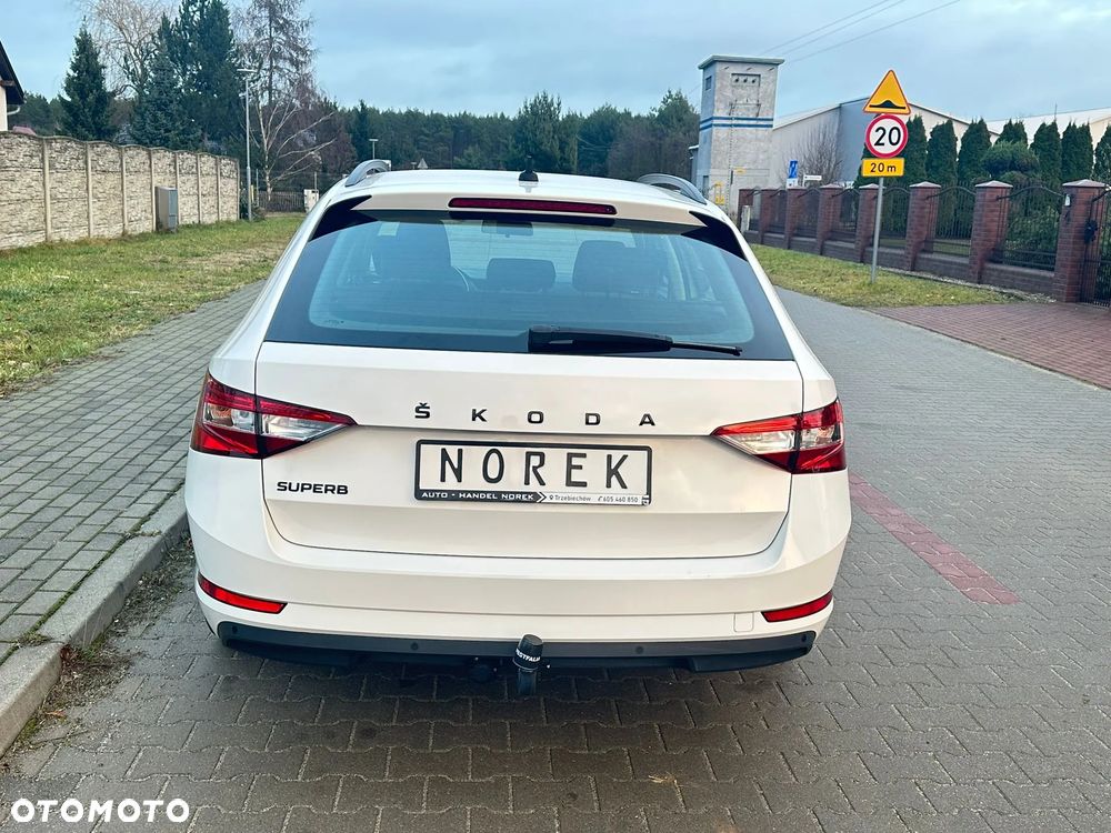 Skoda Superb 2.0 TDI Active - 7