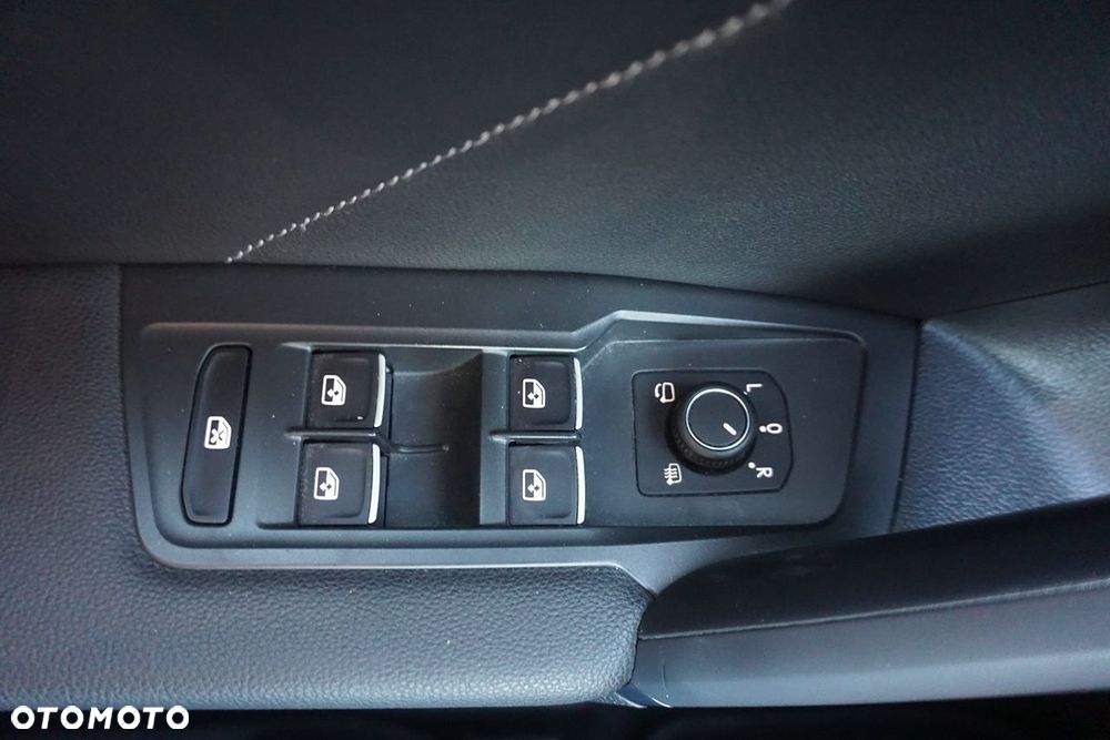 Volkswagen Tiguan Allspace 2.0 TDI SCR Life - 13