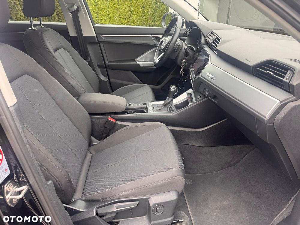 Audi Q3 2.0 TDI S tronic - 18