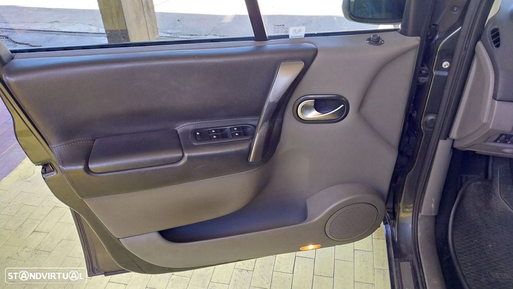 Renault Scénic 1.5 dCi Dynamique - 5
