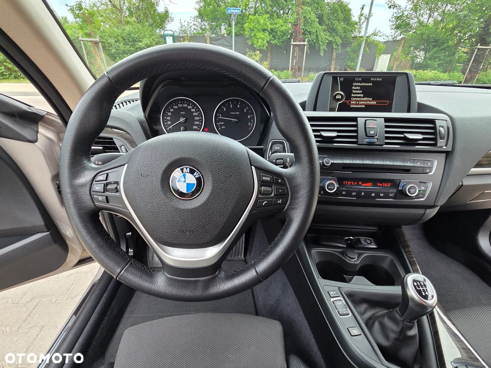 BMW Seria 2 220i Advantage - 30