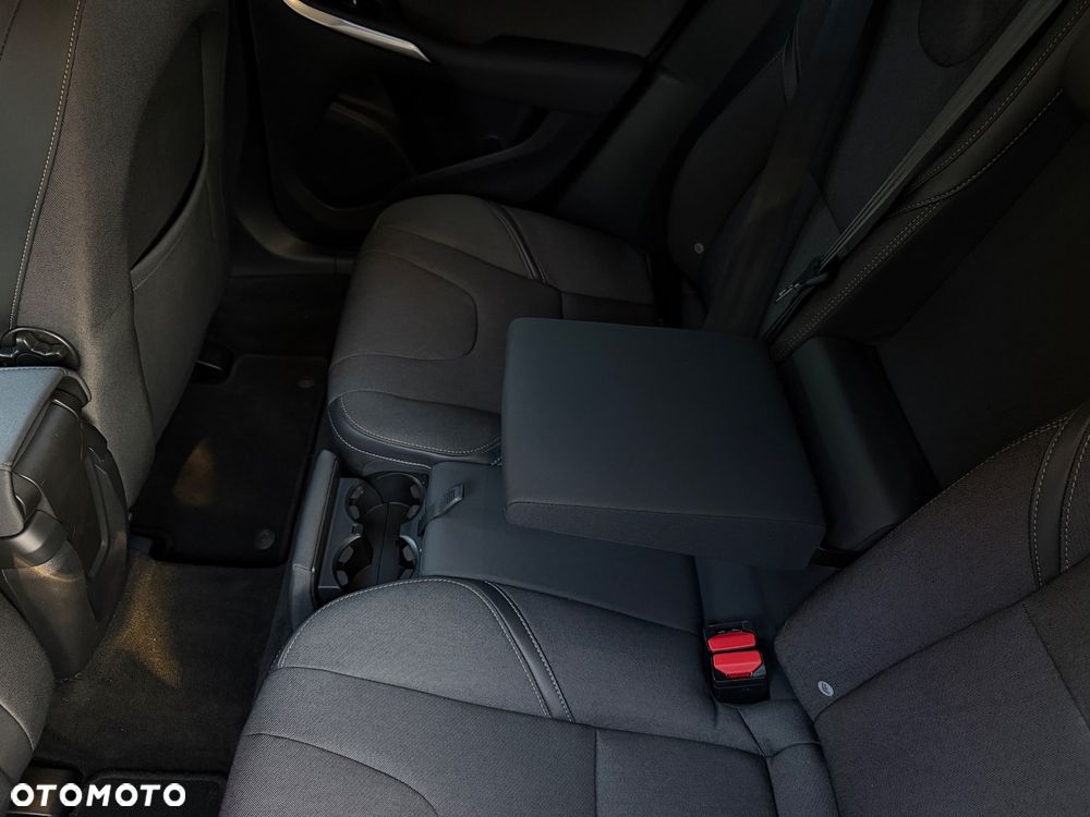 Volvo V40 Cross Country D2 Geartronic Linje You - 21